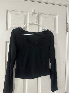 SHEIN Black Lace-Trim V-Neck Long Sleeve Top